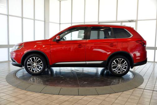 Rally Red Metallic 2018 Mitsubishi Outlander SEL