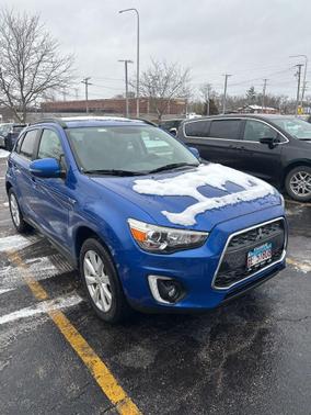 2025 Mitsubishi Outlander Sport 2.0 LE