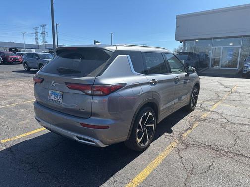 Mercury Gray Metallic 2022 Mitsubishi Outlander SEL 2.5 S-AWC