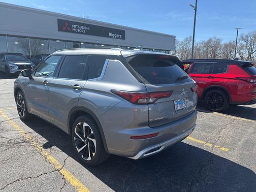 Mercury Gray Metallic 2022 Mitsubishi Outlander SEL 2.5 S-AWC