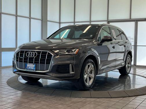 2021 Audi Q7 45 Premium Plus