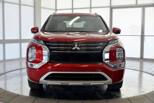 2023 Mitsubishi Outlander PHEV SEL