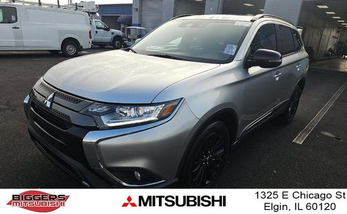 Labrador Black Metallic 2020 Mitsubishi Outlander LE S-AWC