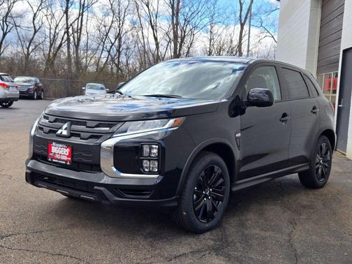 Labrador Black Pearl 2026 Mitsubishi Outlander Sport 2.0 LE