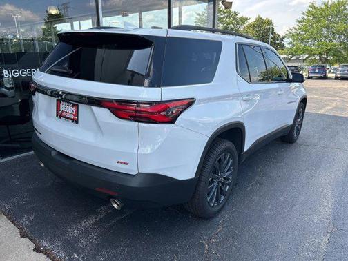 2022 Chevrolet Traverse RS