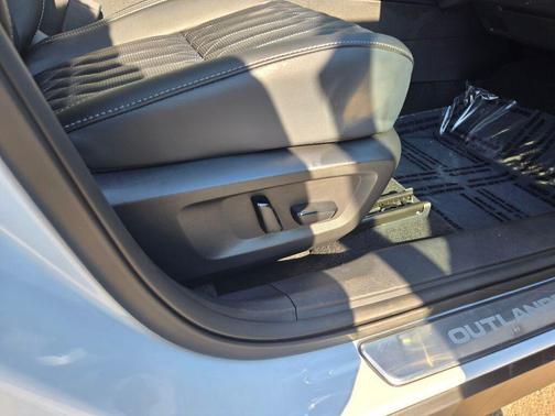 2026 Mitsubishi Outlander SEL 1.5T S-AWC