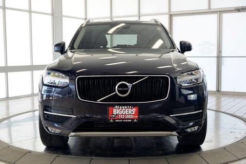 Magic Blue Metallic 2017 Volvo XC90 T6 Momentum
