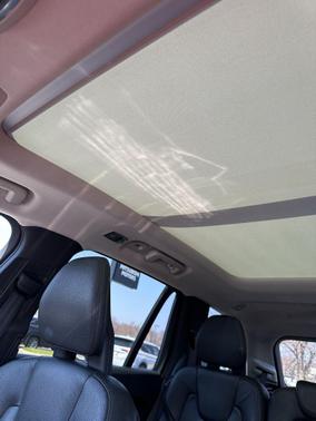 Magic Blue Metallic 2017 Volvo XC90 T6 Momentum