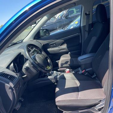 Octane Blue Metallic 2017 Mitsubishi Outlander Sport 2.0 LE