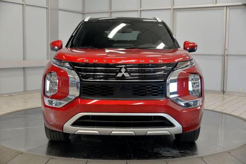 2025 Mitsubishi Outlander PHEV SEL