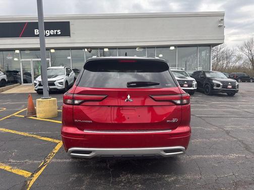 Red Diamond 2024 Mitsubishi Outlander PHEV SEL