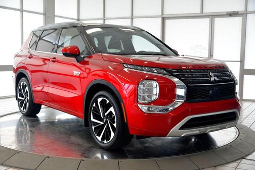2024 Mitsubishi Outlander PHEV SEL