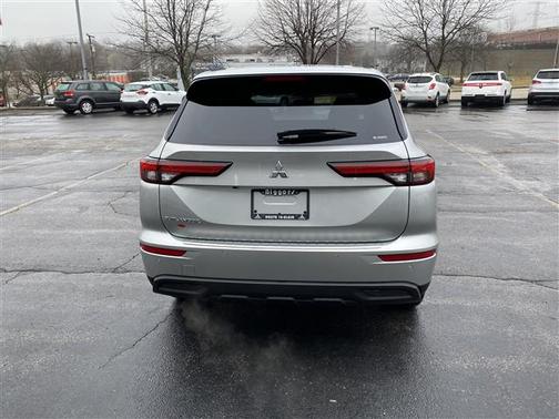 2022 Mitsubishi Outlander ES 2.5 S-AWC