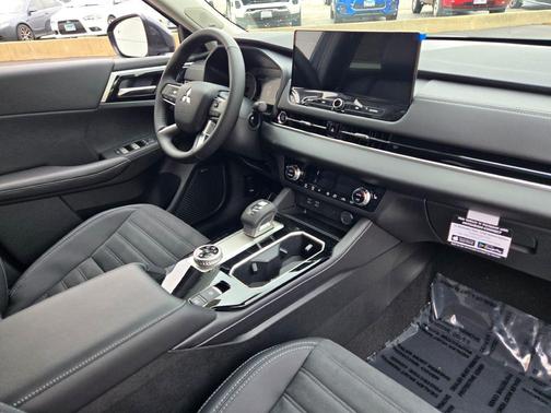 2025 Mitsubishi Outlander SE 2.5 S-AWC