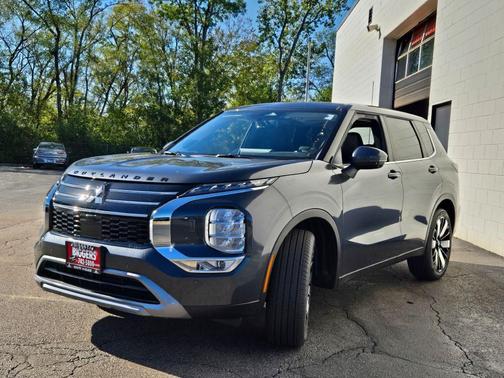 2025 Mitsubishi Outlander SE 2.5 S-AWC