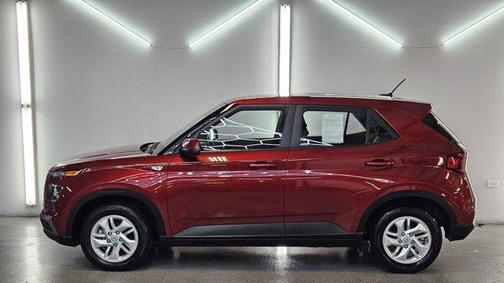 2024 Hyundai VENUE SE
