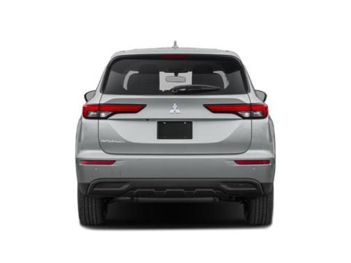 Labrador Black Pearl 2022 Mitsubishi Outlander Black Edition S-AWC
