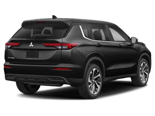 Labrador Black Pearl 2022 Mitsubishi Outlander Black Edition S-AWC