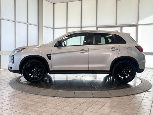 2022 Mitsubishi Outlander Sport 2.0 LE