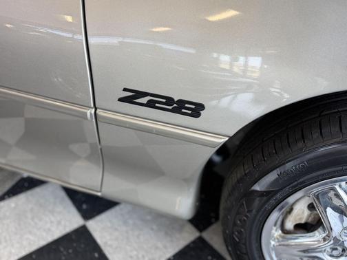 Light Pewter Metallic 1999 Chevrolet Camaro Z28