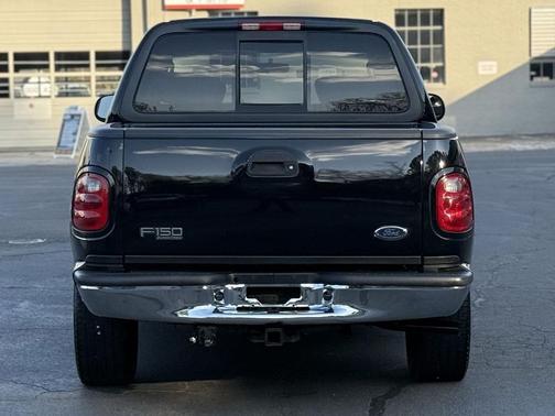 2003 Ford F-150 XLT SuperCrew