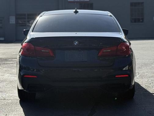 Black Sapphire Metallic 2018 BMW M550 i Xdrive