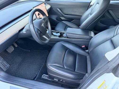 2018 Tesla Model 3 Performance