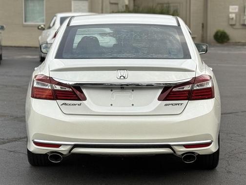 2016 Honda Accord Sport