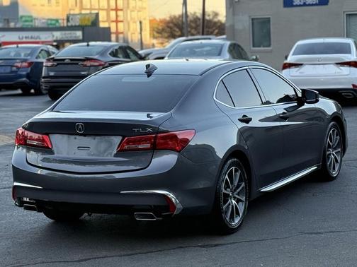 2018 Acura TLX Technology