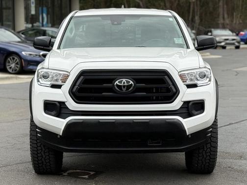 2022 Toyota Tacoma SR
