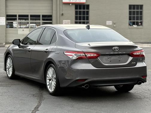 2019 Toyota Camry XLE