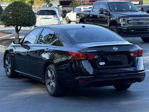 Super Black 2019 Nissan Altima 2.5 S