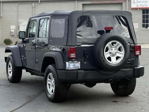 2017 Jeep Wrangler Unlimited Sport