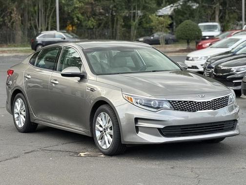 2017 Kia Optima EX