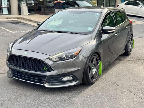 2017 Ford Focus ST