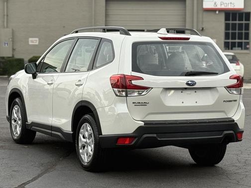 2020 Subaru Forester Base