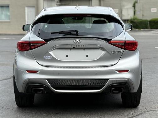 2018 INFINITI QX30 Sport