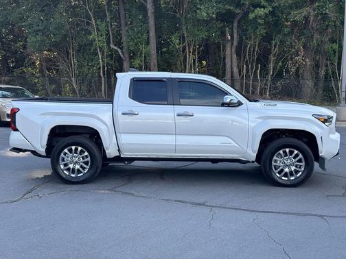 2024 Toyota Tacoma Limited