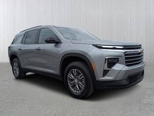 Gray 2026 Chevrolet Traverse LT