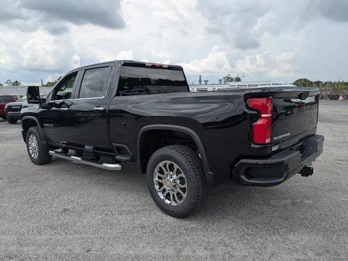 Black 2026 Chevrolet Silverado 2500 LT