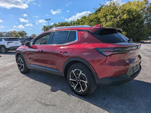 2026 Chevrolet Equinox EV LT 2
