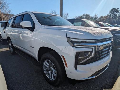 2025 Chevrolet Tahoe LS