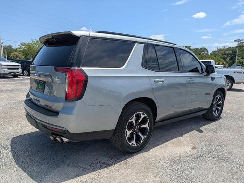 Sterling 2023 GMC Yukon AT4