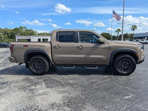 2023 Nissan Frontier PRO-4X