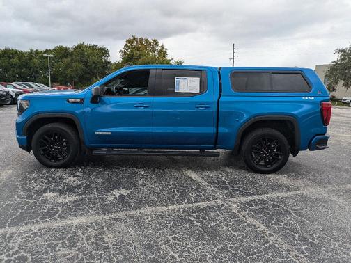 2023 GMC Sierra 1500 Elevation