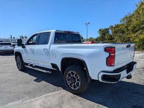 2026 Chevrolet Silverado 2500 High Country