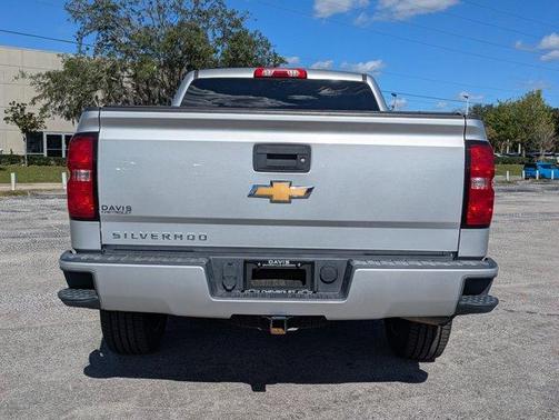 2018 Chevrolet Silverado 1500 Custom