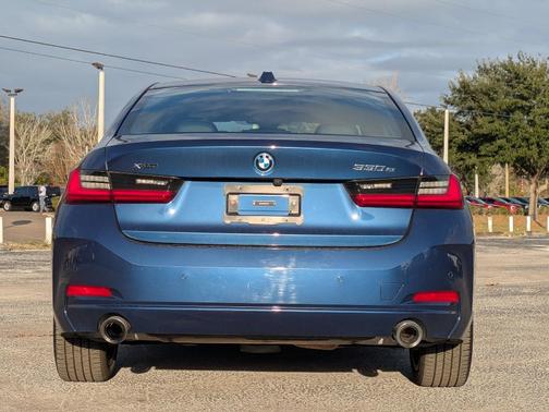 2024 BMW 330e xDrive