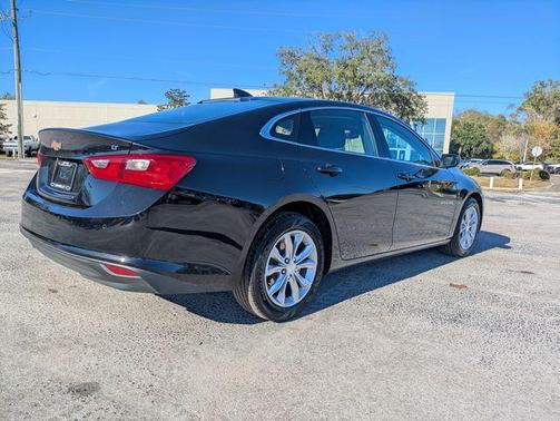 2025 Chevrolet Malibu LT
