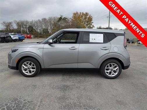 2024 Kia Soul LX